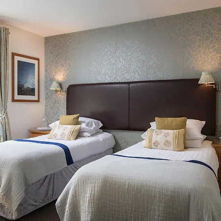 The Bryn At Capel Hotel Exterior photo